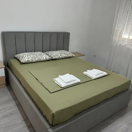 Center * Korce